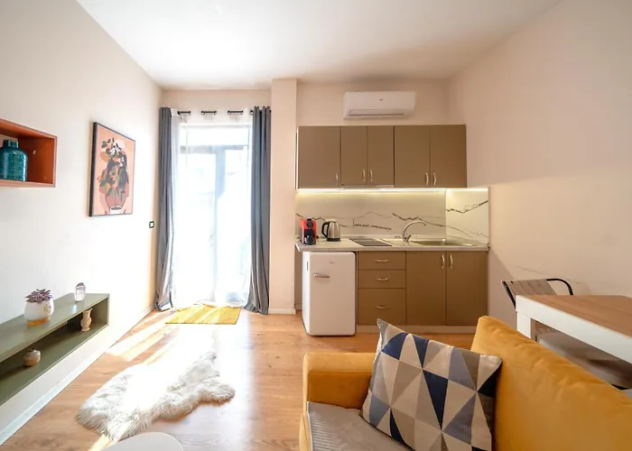 Apartment Colorful Comfy *